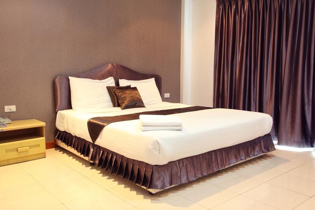 Arya Inn Pattaya Beach Hotel Exterior foto