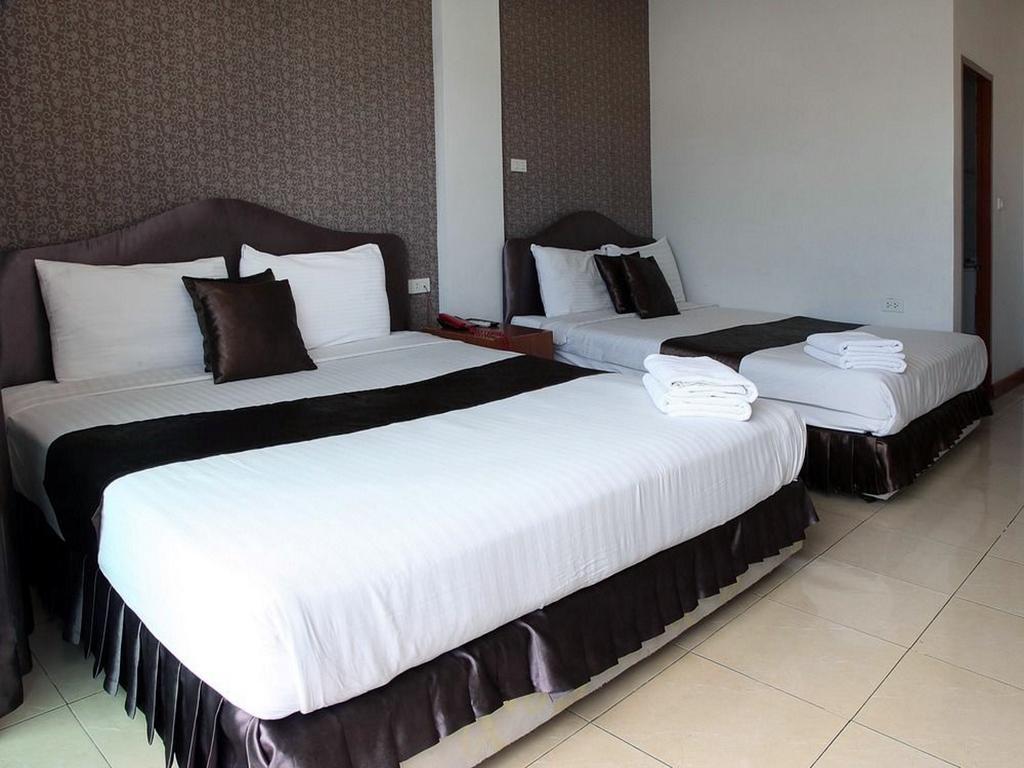 Arya Inn Pattaya Beach Hotel Exterior foto