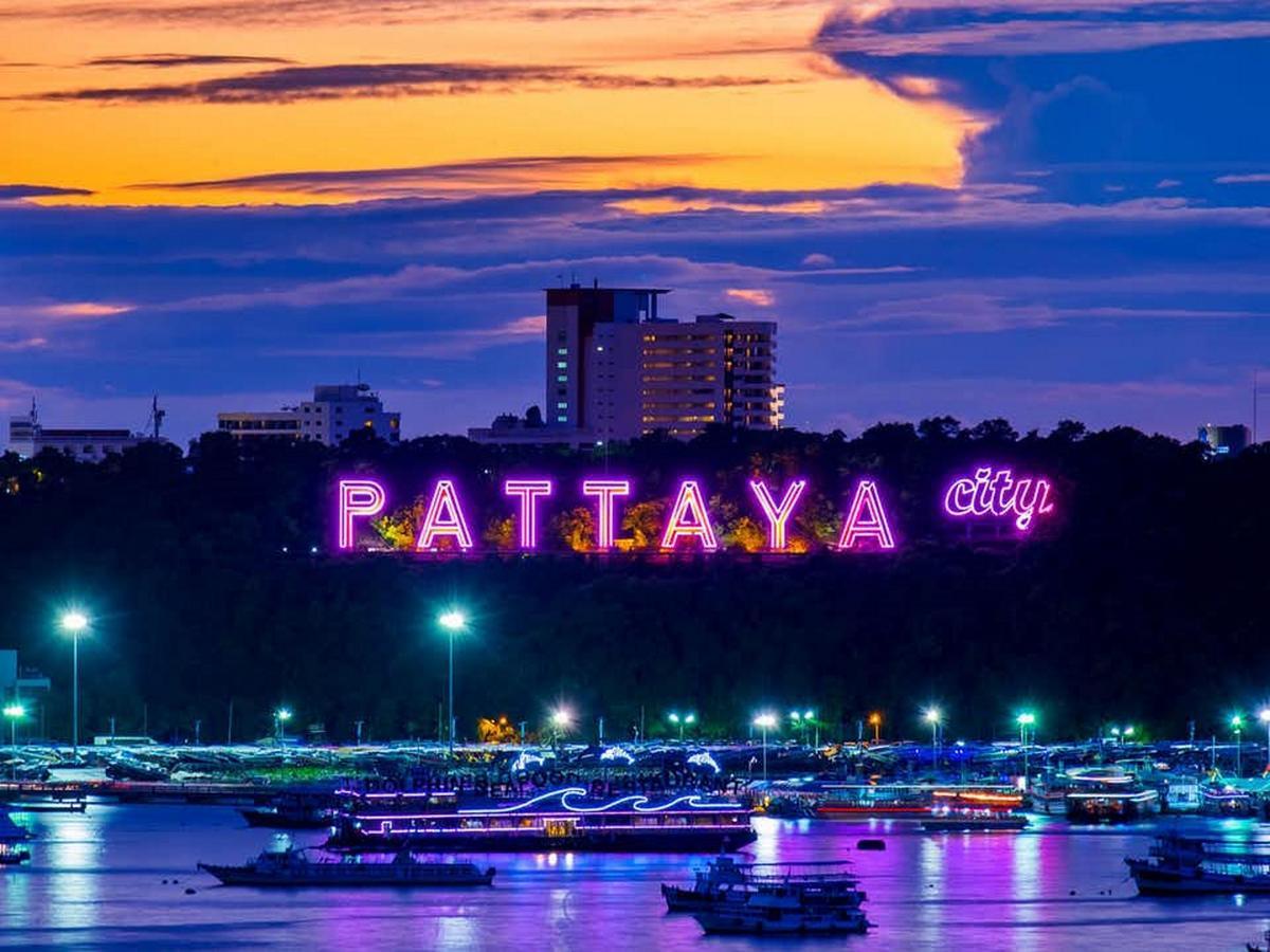 Arya Inn Pattaya Beach Hotel Exterior foto