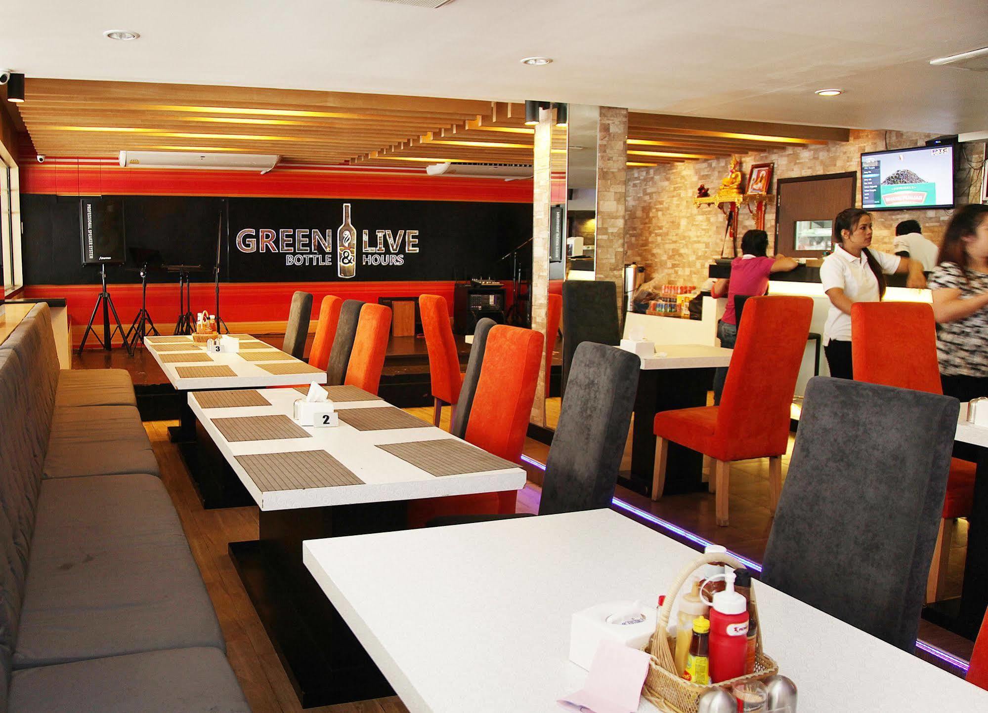 Arya Inn Pattaya Beach Hotel Exterior foto
